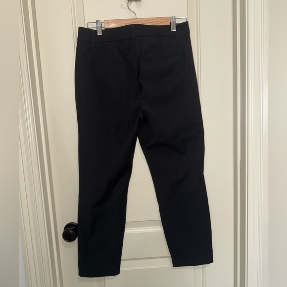 White House Black Market Women’s Slim Ankle Comfort Stretch Pants Short - Picture 3 of 3